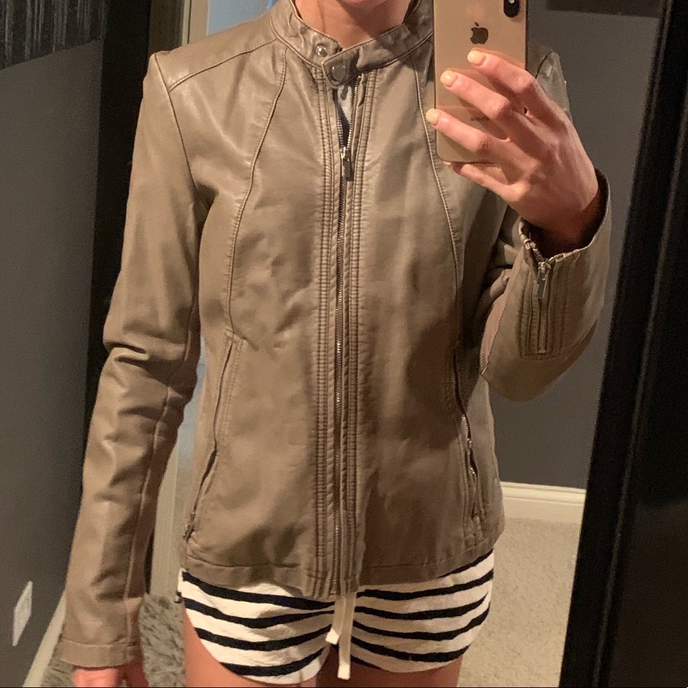 Women’s express jacket